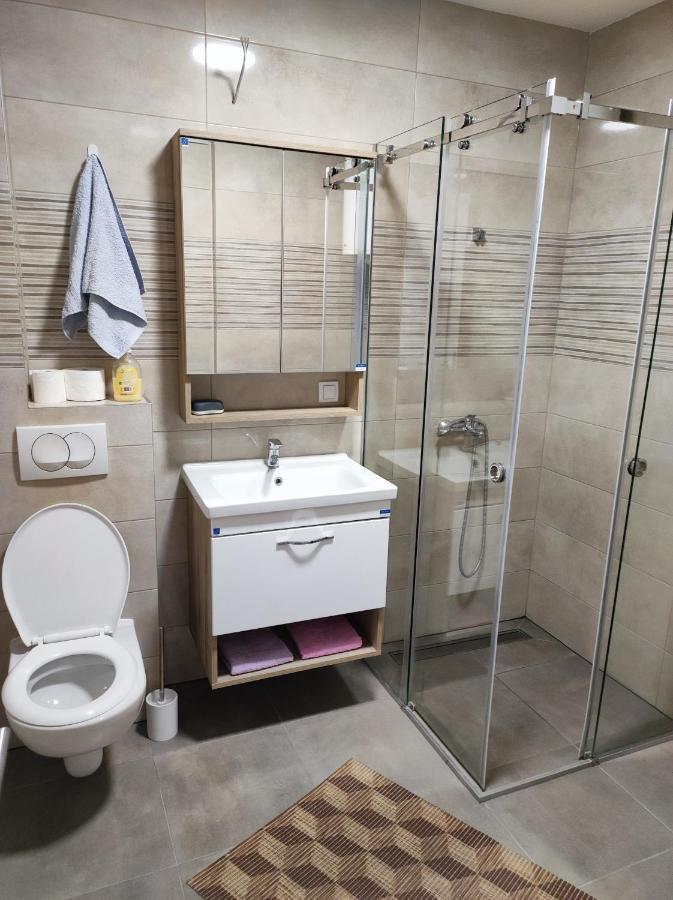 Nina Apartamento Valjevo Exterior foto